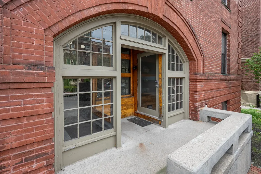 20 West Street Portland ME 04102