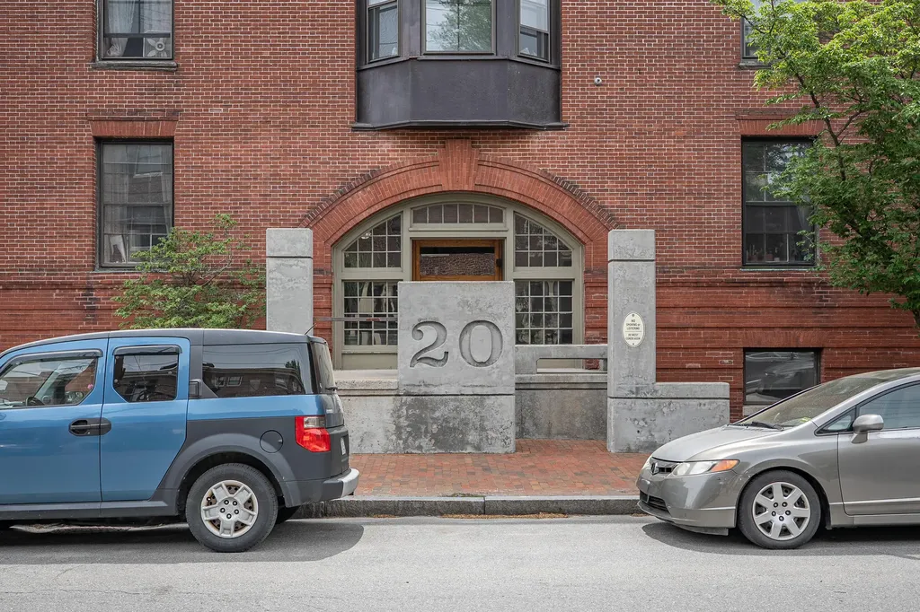 20 West Street Portland ME 04102