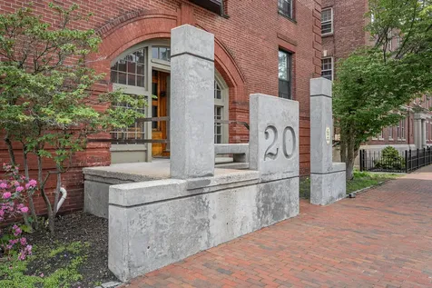 20 West Street Portland ME 04102