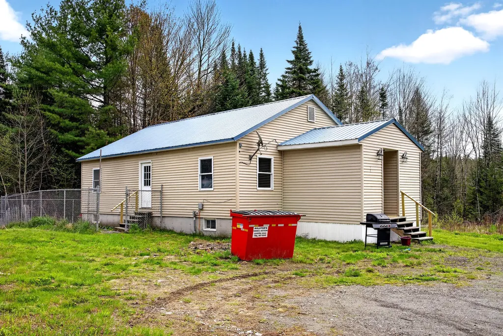 659 Hartland Road Canaan ME 04924