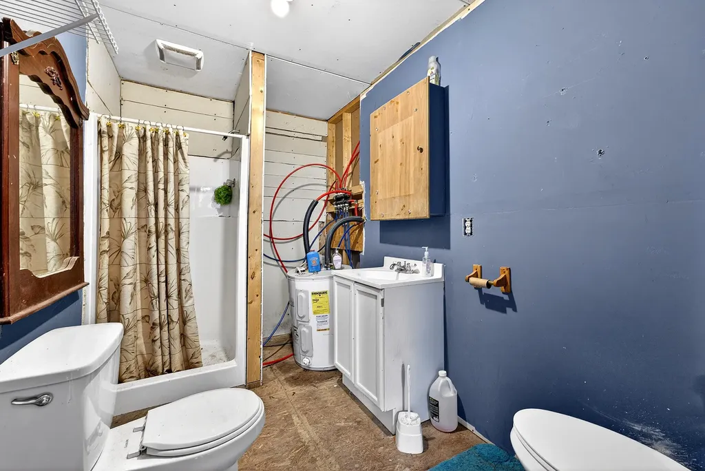 659 Hartland Road Canaan ME 04924