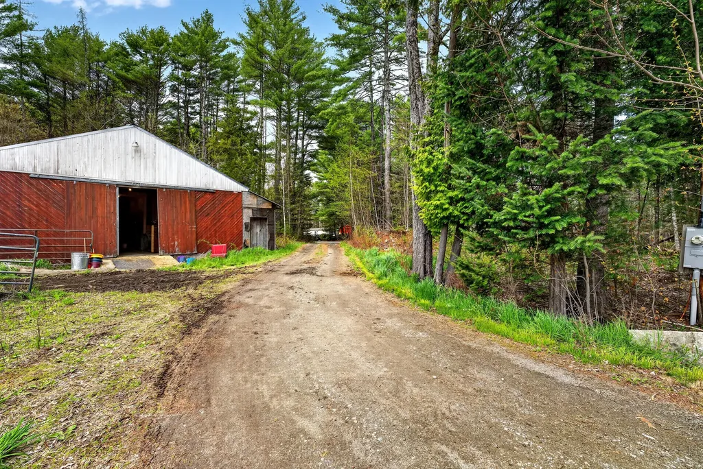 659 Hartland Road Canaan ME 04924