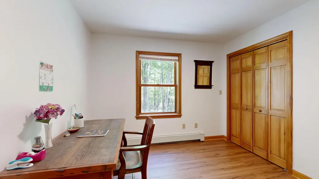671 Meadow Road Topsham ME 04086