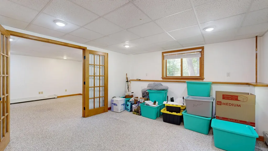 671 Meadow Road Topsham ME 04086