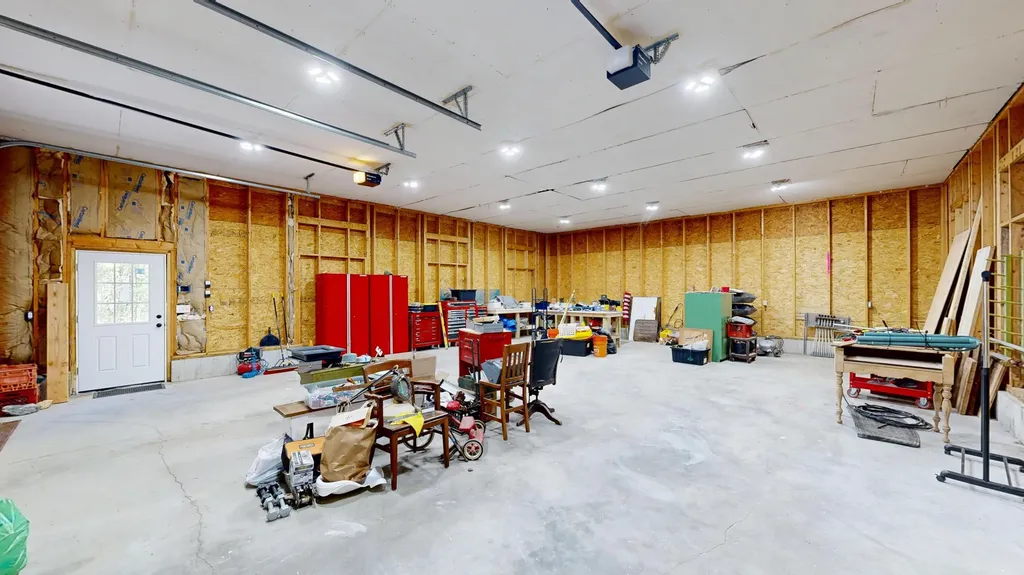 671 Meadow Road Topsham ME 04086