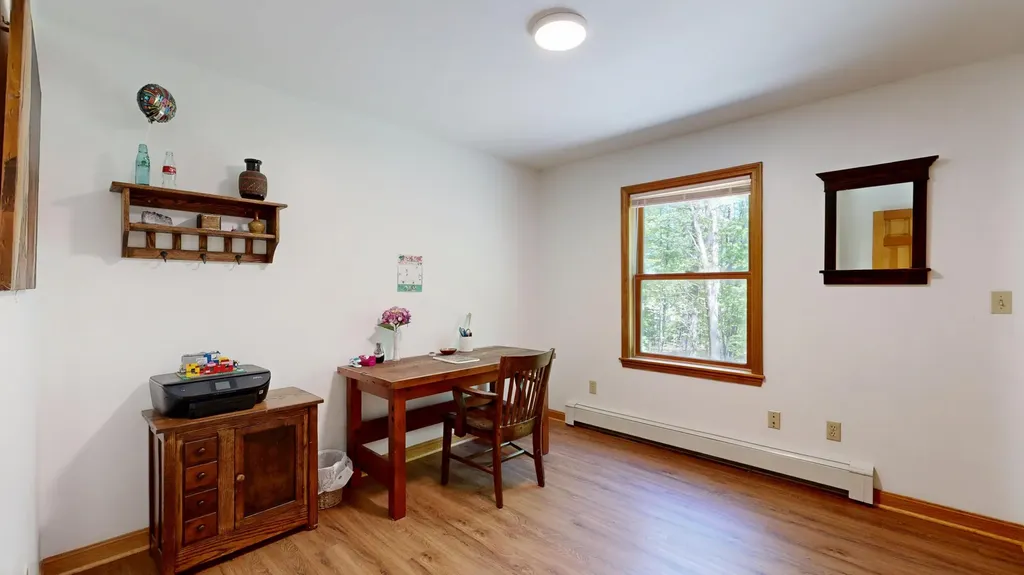 671 Meadow Road Topsham ME 04086