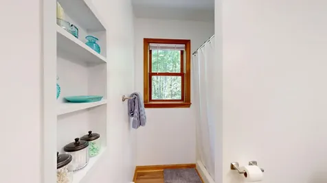 671 Meadow Road Topsham ME 04086