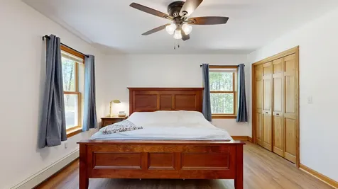 671 Meadow Road Topsham ME 04086