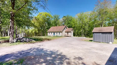 671 Meadow Road Topsham ME 04086