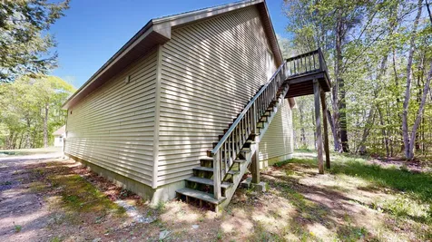 671 Meadow Road Topsham ME 04086