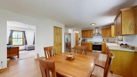 671 Meadow Road Topsham ME 04086