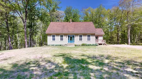 671 Meadow Road Topsham ME 04086