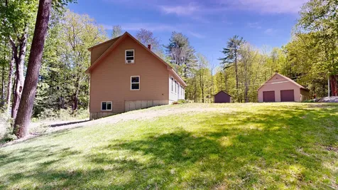671 Meadow Road Topsham ME 04086
