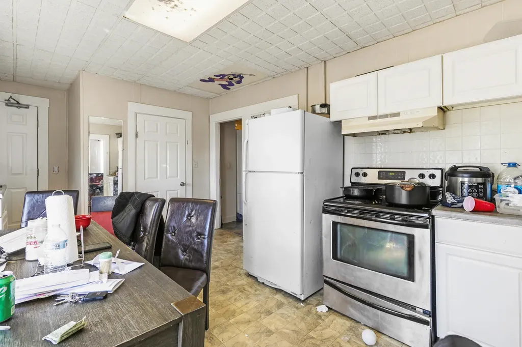 5 Cottage Street Lewiston ME 04240
