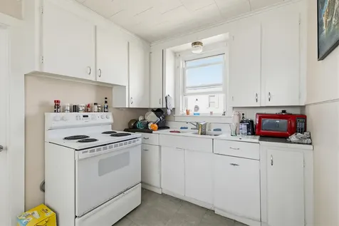 5 Cottage Street Lewiston ME 04240