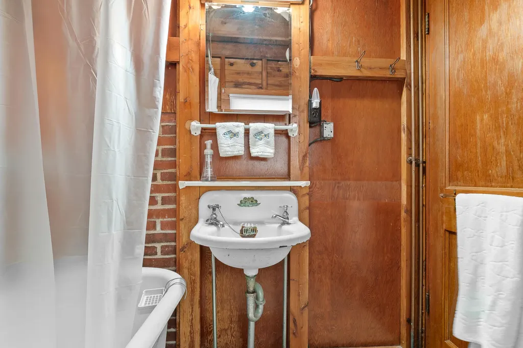 331 Ocean Avenue Wells ME 04090