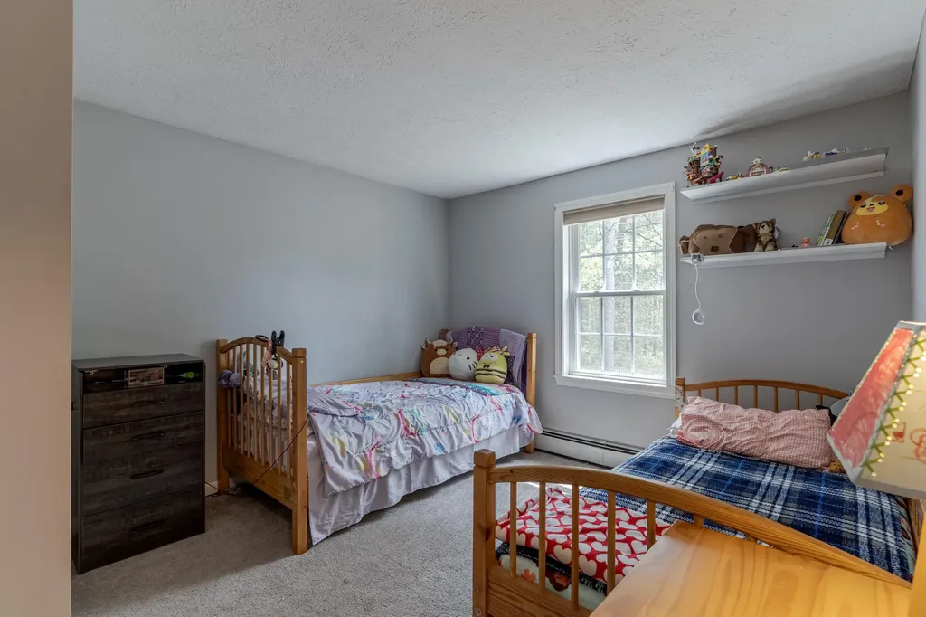 71 Keay Road Berwick ME 03901