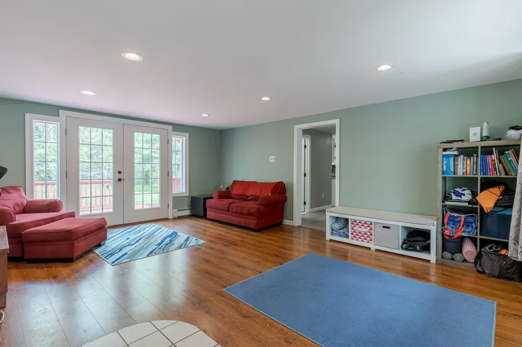 71 Keay Road Berwick ME 03901
