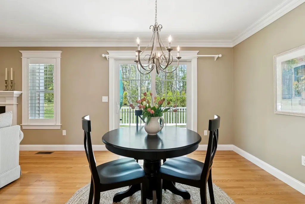 9 Mccann Way Scarborough ME 04074