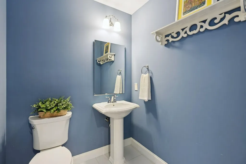 9 Mccann Way Scarborough ME 04074