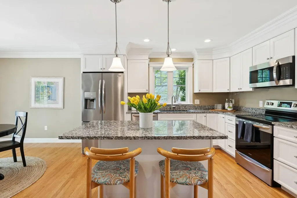 9 Mccann Way Scarborough ME 04074