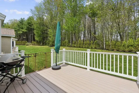 9 Mccann Way Scarborough ME 04074