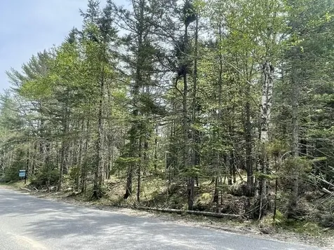 00 Reach Road Deer Isle ME 04627