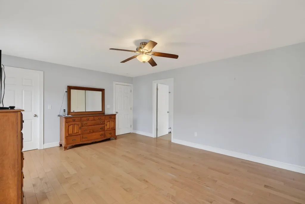 3 Chestnut Lane Kennebunk ME 04043