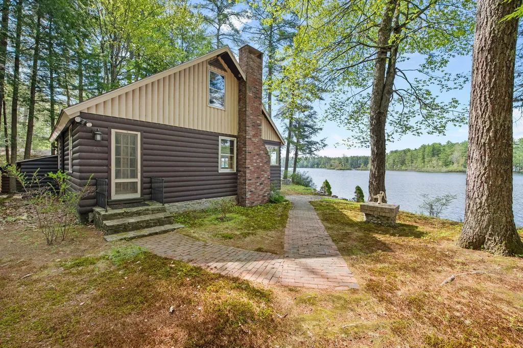 158 Pine Point Road Oxford ME 04270
