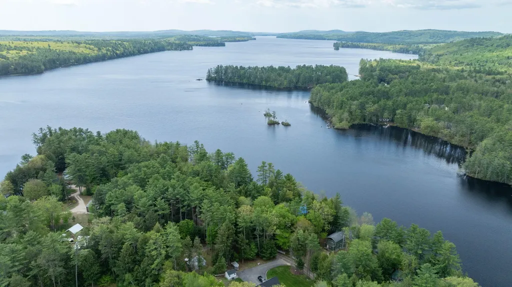 158 Pine Point Road Oxford ME 04270