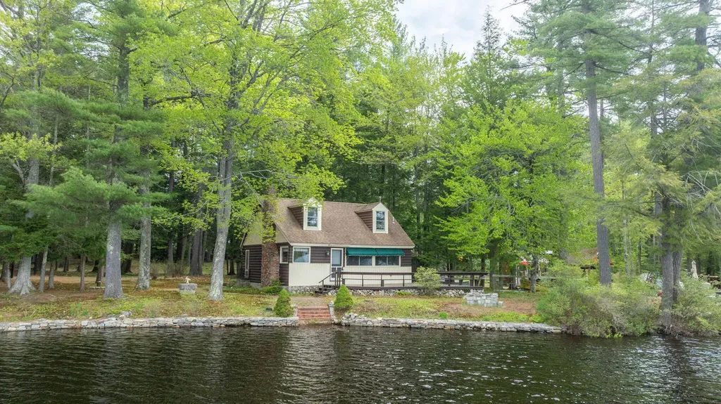 158 Pine Point Road Oxford ME 04270
