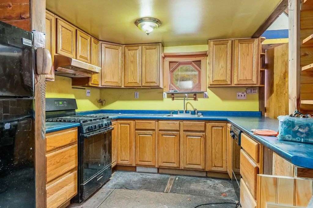 36 Van Buren Drive Newfield ME 04095