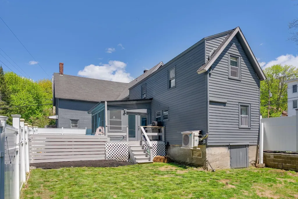 58 Middle Street Augusta ME 04330