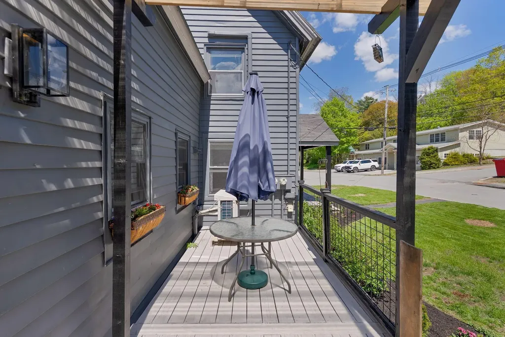 58 Middle Street Augusta ME 04330
