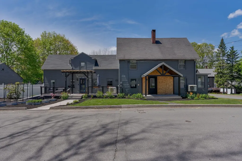 58 Middle Street Augusta ME 04330