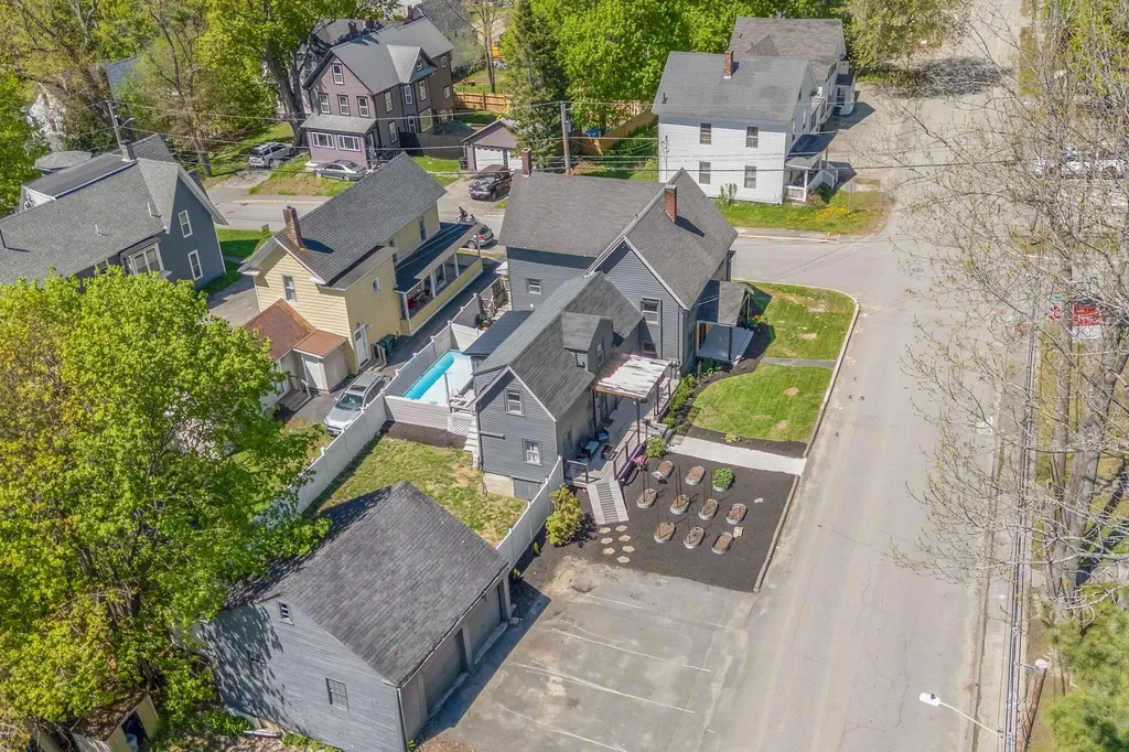 58 Middle Street Augusta ME 04330