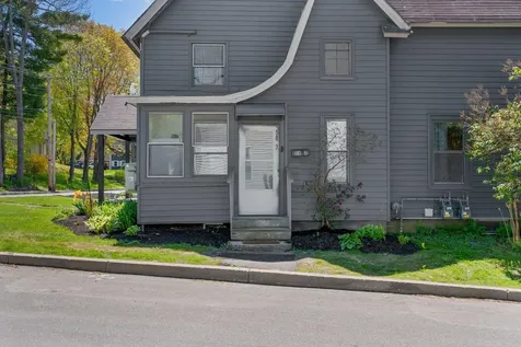 58 Middle Street Augusta ME 04330