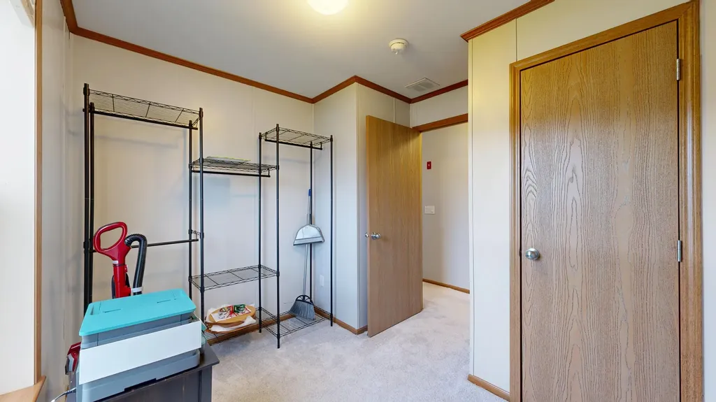 20 Joshs Way Poland ME 04274