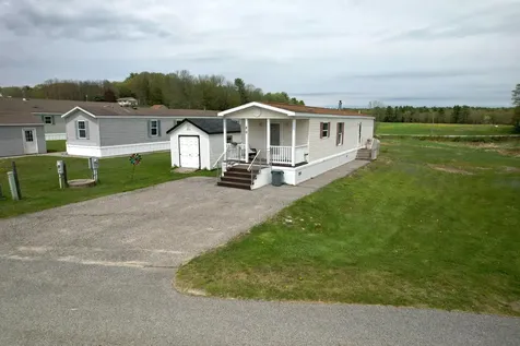 20 Joshs Way Poland ME 04274