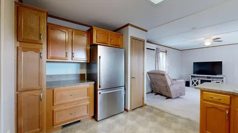 20 Joshs Way Poland ME 04274