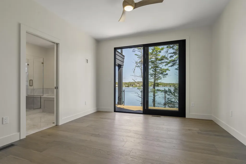80 Riverview Landing Damariscotta ME 04543