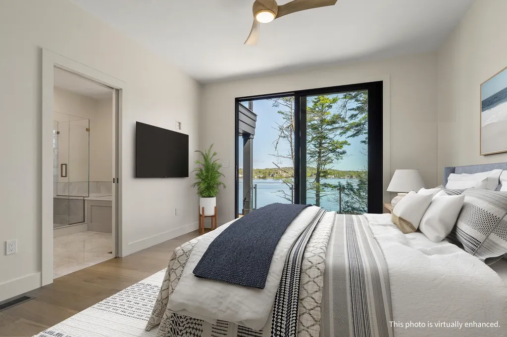 80 Riverview Landing Damariscotta ME 04543