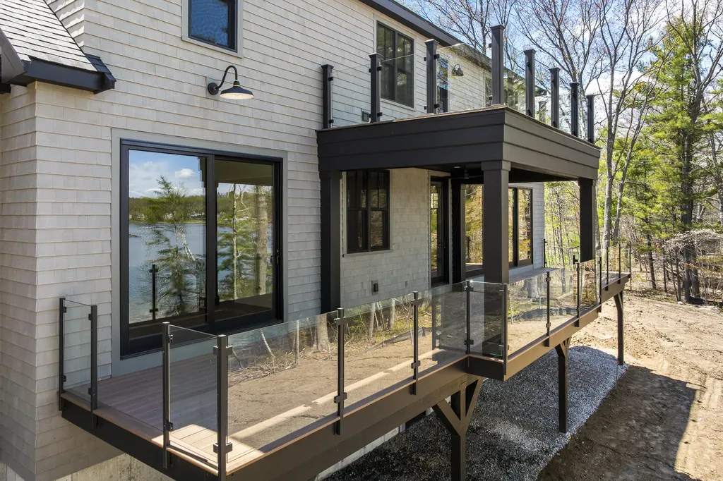 80 Riverview Landing Damariscotta ME 04543