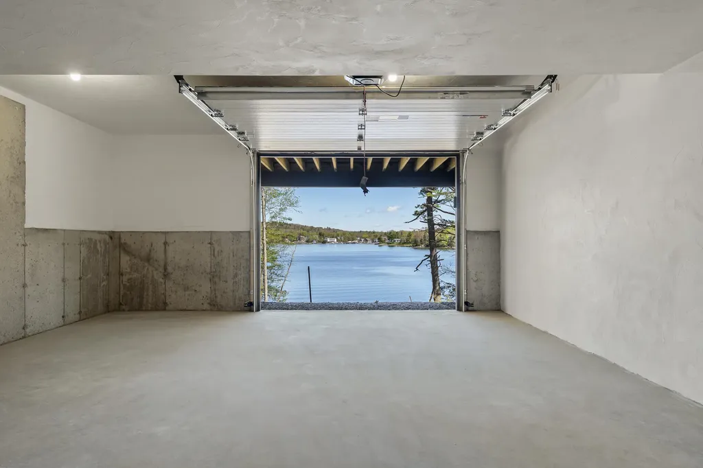 80 Riverview Landing Damariscotta ME 04543