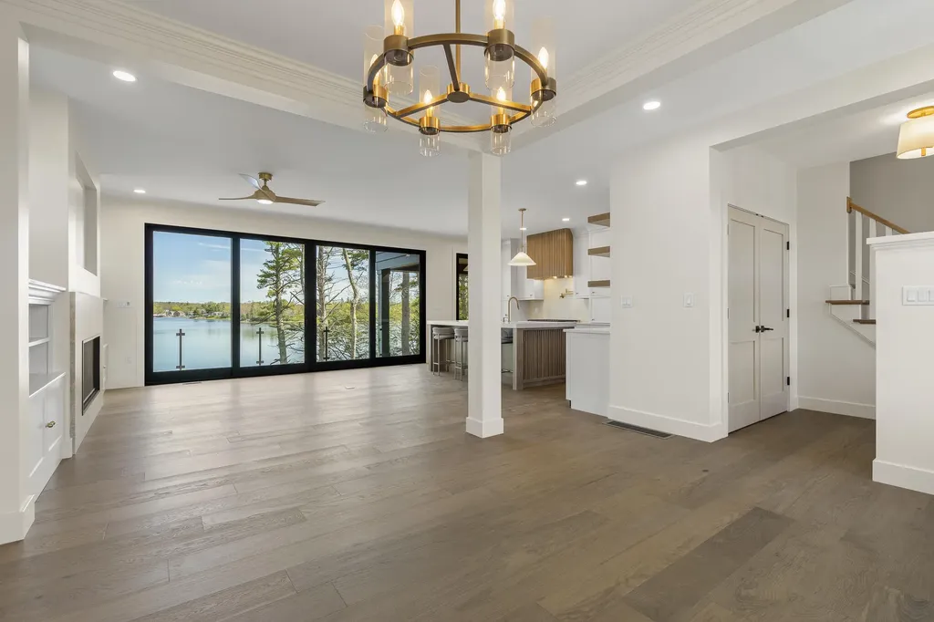 80 Riverview Landing Damariscotta ME 04543