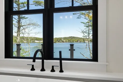 80 Riverview Landing Damariscotta ME 04543