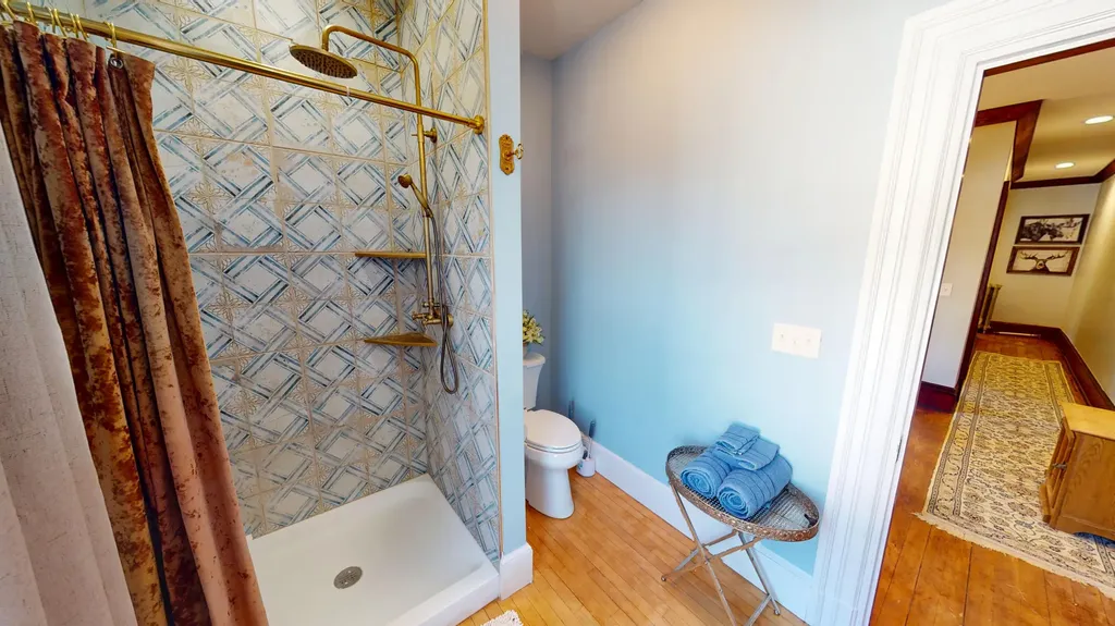84 Cedar Street Bangor ME 04401