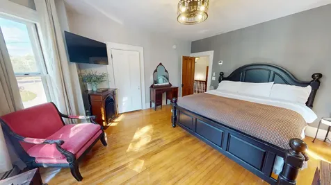 84 Cedar Street Bangor ME 04401