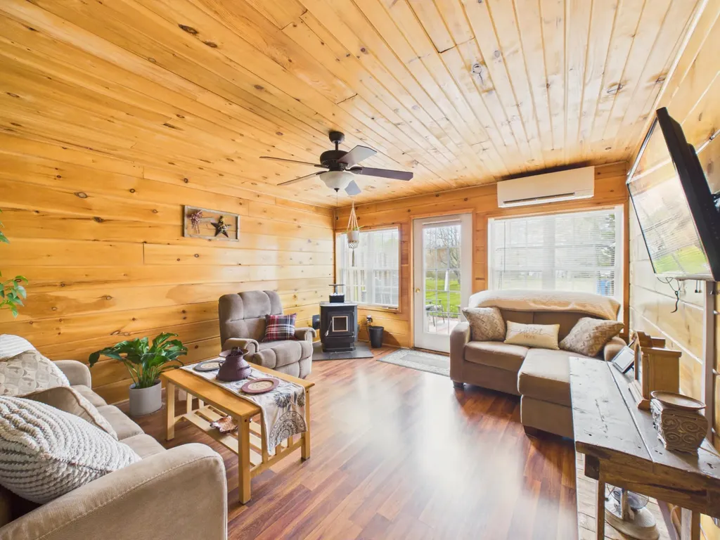 186 Champlain Street Van Buren ME 04785