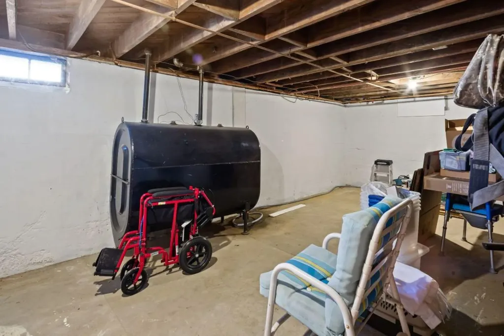 69 Oak Street Waterville ME 04901